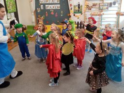 2025-11-05 Dzień postaci z bajek